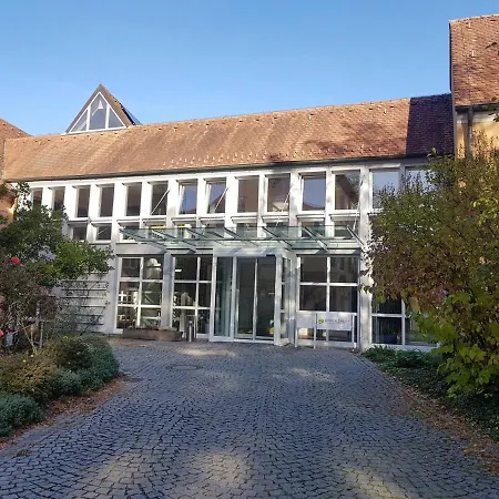 Alte Schule Schmerlenbach 1903 60m² *